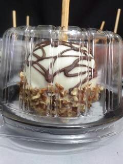 <span style="font-weight: bold;">manzana de chocolate blanco y nuez</span><br>